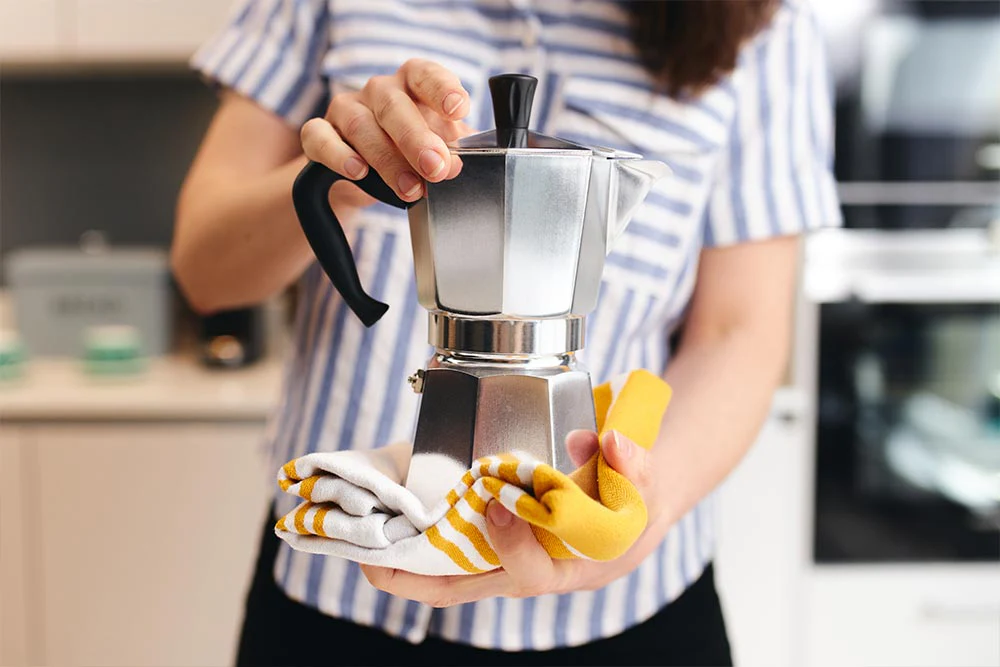 Lựa chọn ấm pha cà phê phù hợp với nhu cầu sử dụng