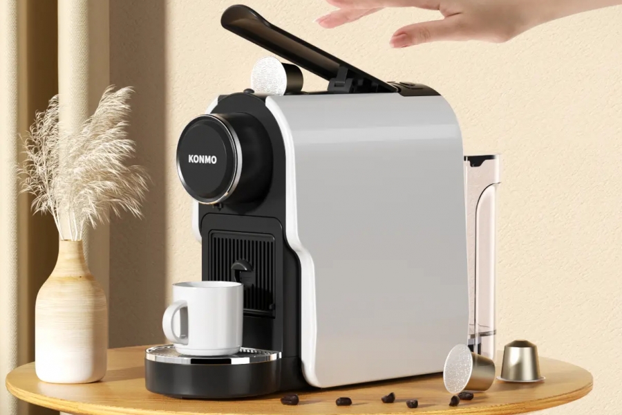 Máy pha cà phê C-Plus được đánh giá cao bởi khả năng vận hành cực êm ái