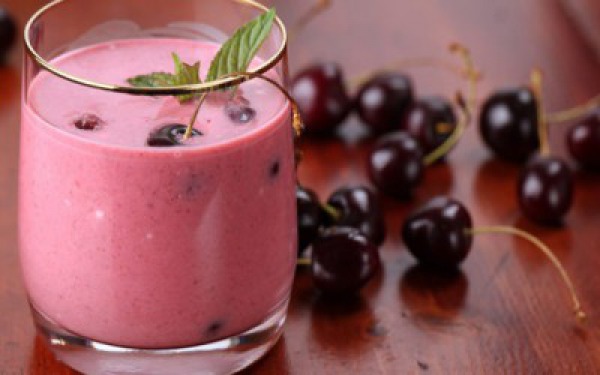 Cheery Smoothie is ideal drink for hot summer