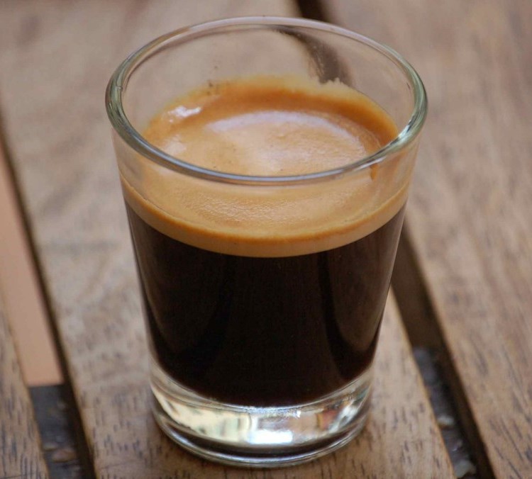 Espresso là gì? Cách pha và uống cà phê Espresso trọn vị