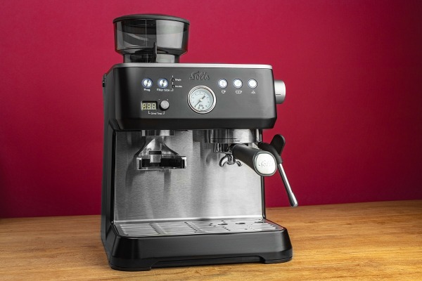 ​​​​​​​Vì sao nên chọn máy pha cà phê gia đình Solis Grind & Infuse Perfetta?
